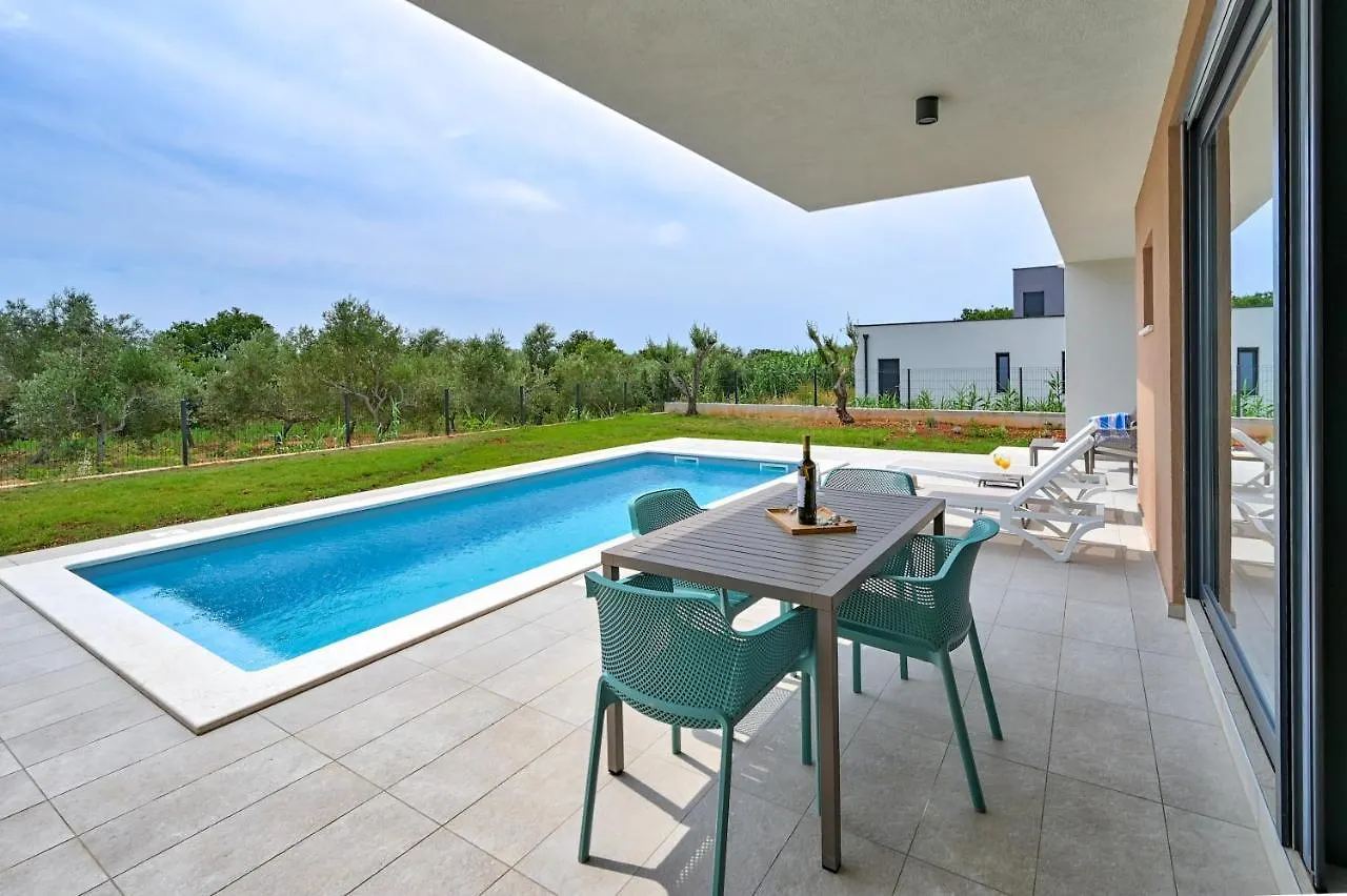 Villa Little Mo Liznjan 0*,  Croatia